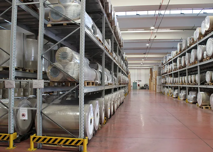 produzione-di-release-liners-di-diversi-tipi-e-dimensioni